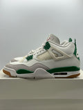 Air Jordan 4 Retro SB Pine Green (WORN/DMG BOX)