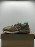 New Balance 990v3 MiUSA Bodega Here To Stay (WORN)