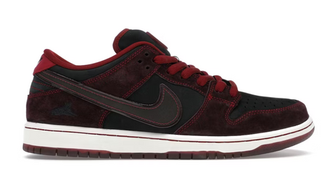 Nike SB Dunk Low Riot Skateshop