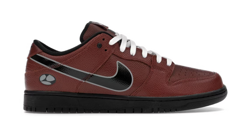 Nike SB Dunk Low Limosine Skateboards